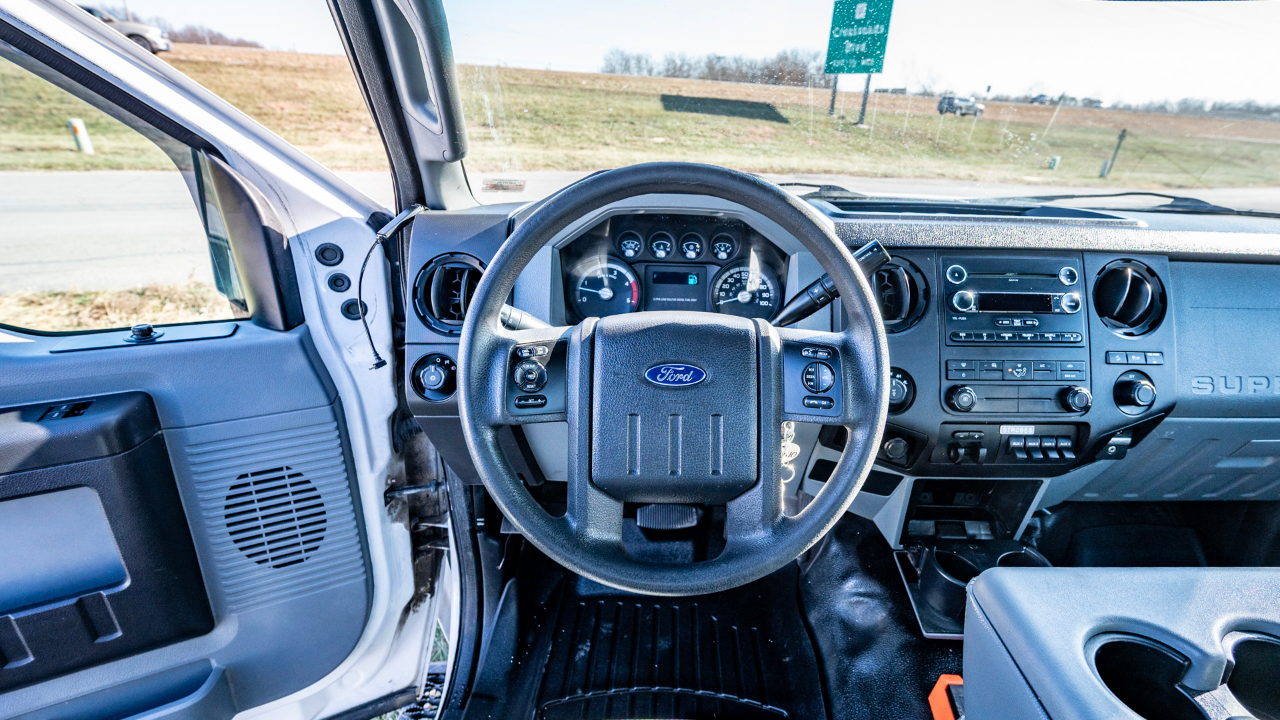 Ford F-250 SD XLT 4WD 2015