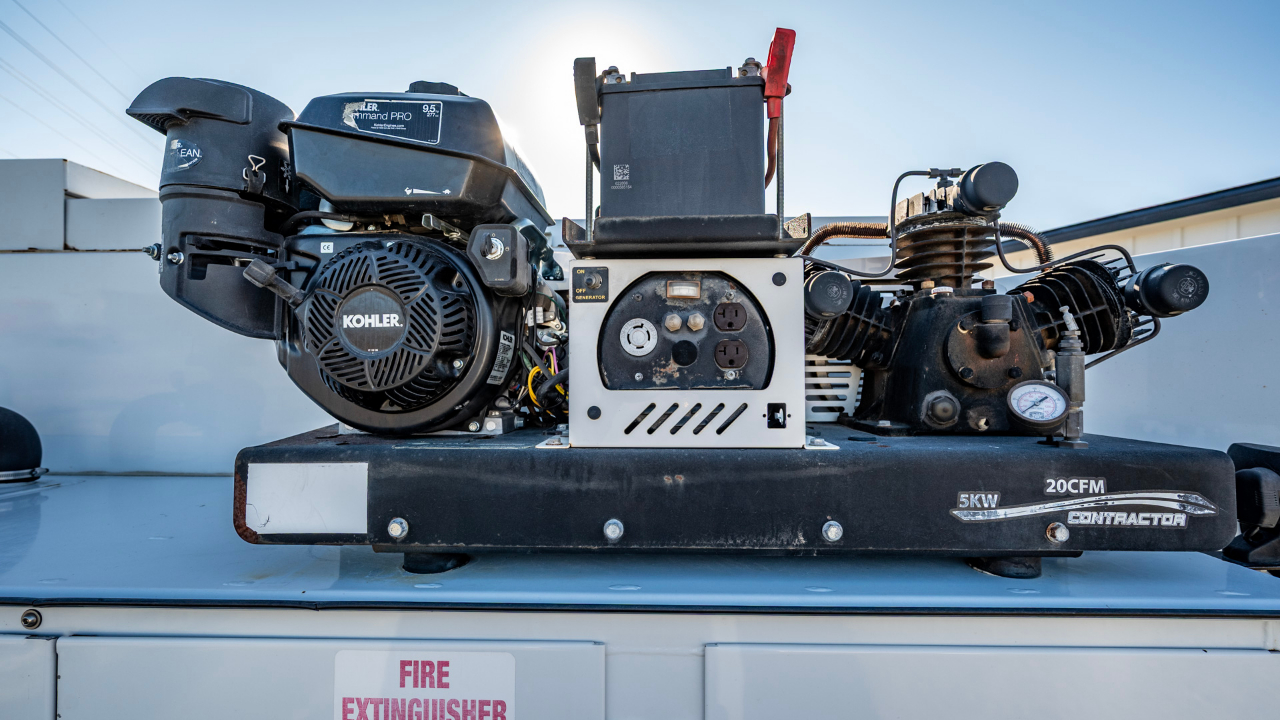 RAM 3500 Regular Cab 2WD SWB DRW 2015