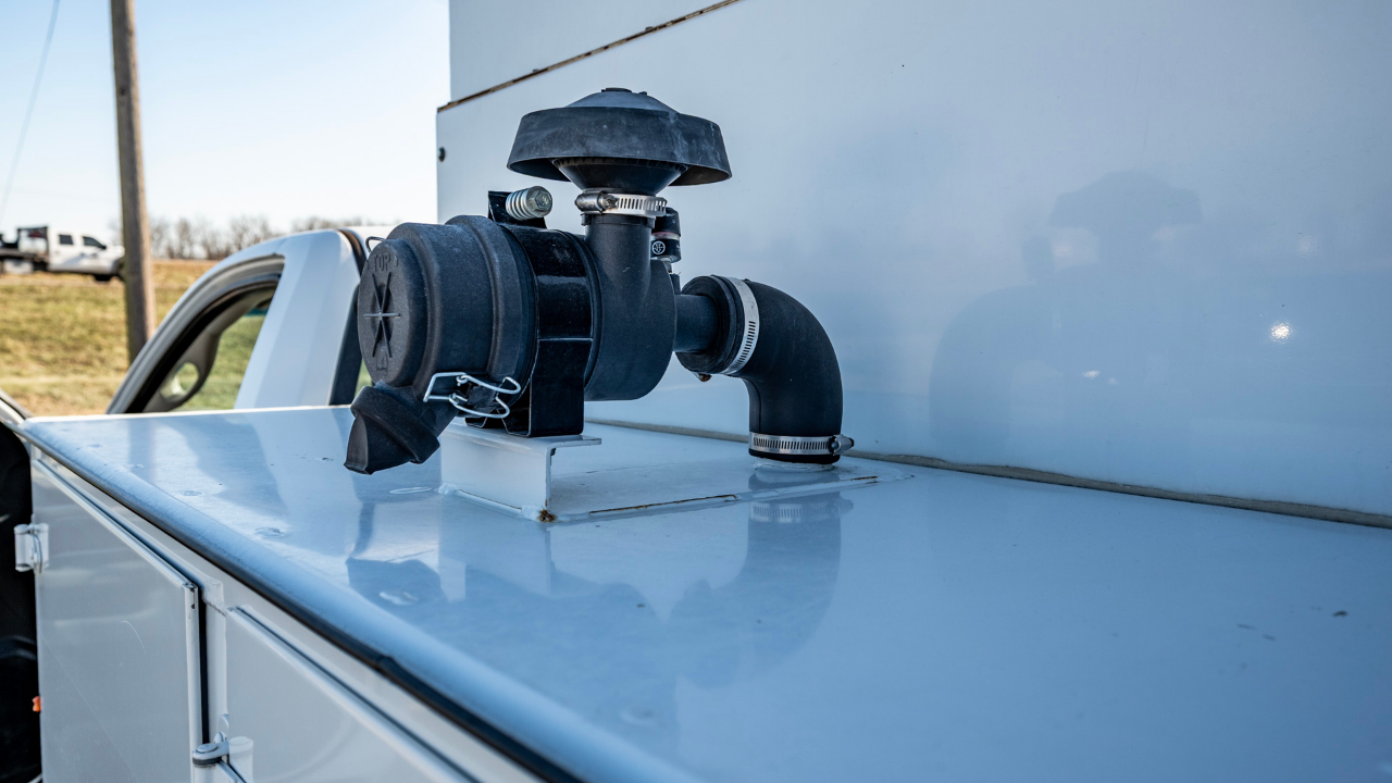 RAM 3500 Regular Cab 2WD SWB DRW 2015