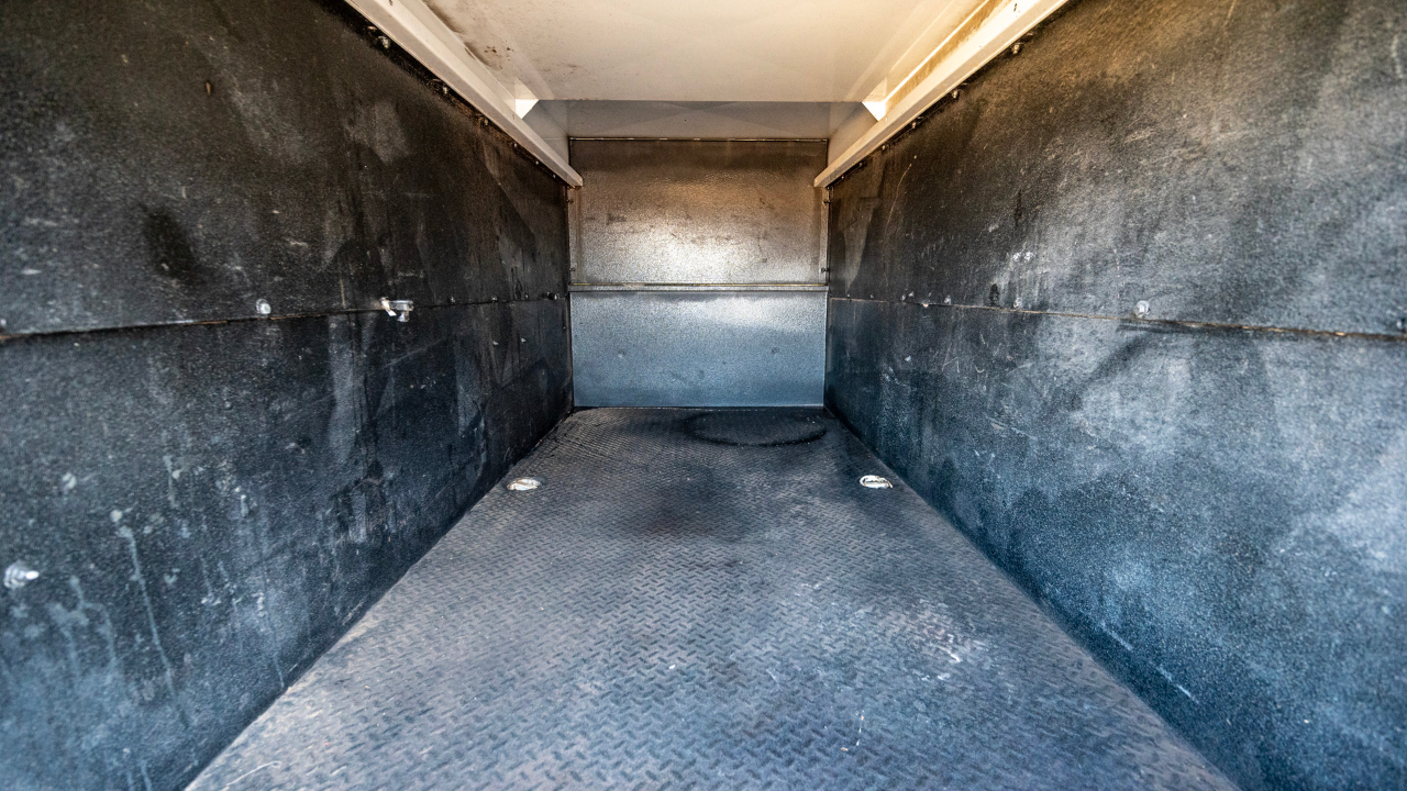 RAM 3500 Regular Cab 2WD SWB DRW 2015