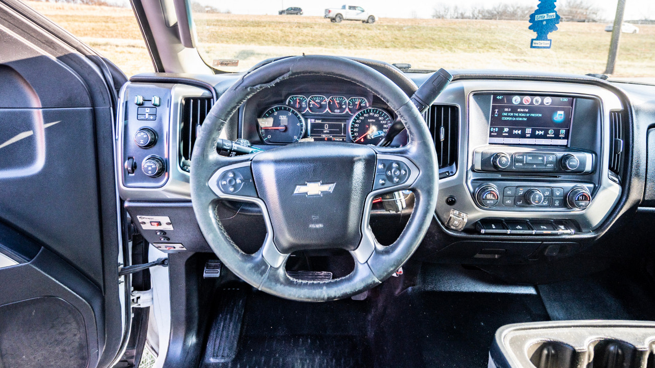 Chevrolet Silverado 2500HD LT Crew Cab 4WD 2016