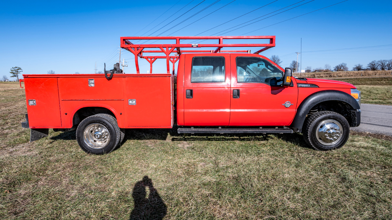 Ford F-550 Crew Cab DRW 2WD 2016