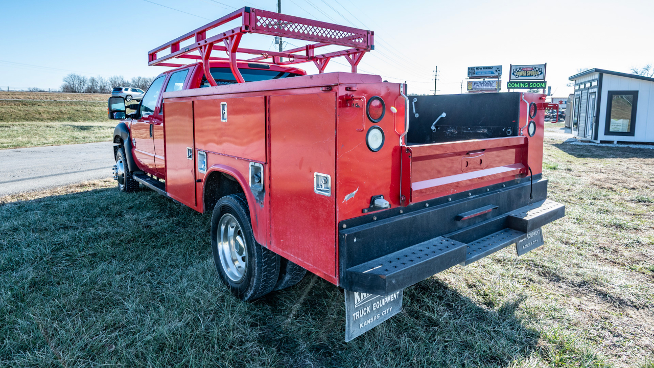 Ford F-550 Crew Cab DRW 2WD 2016