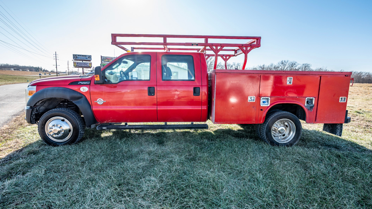 Ford F-550 Crew Cab DRW 2WD 2016