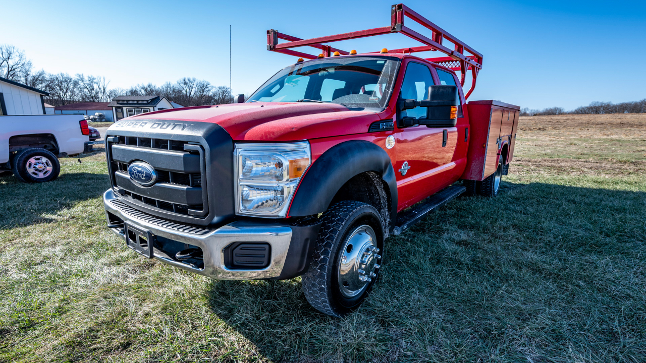 Ford F-550 Crew Cab DRW 2WD 2016