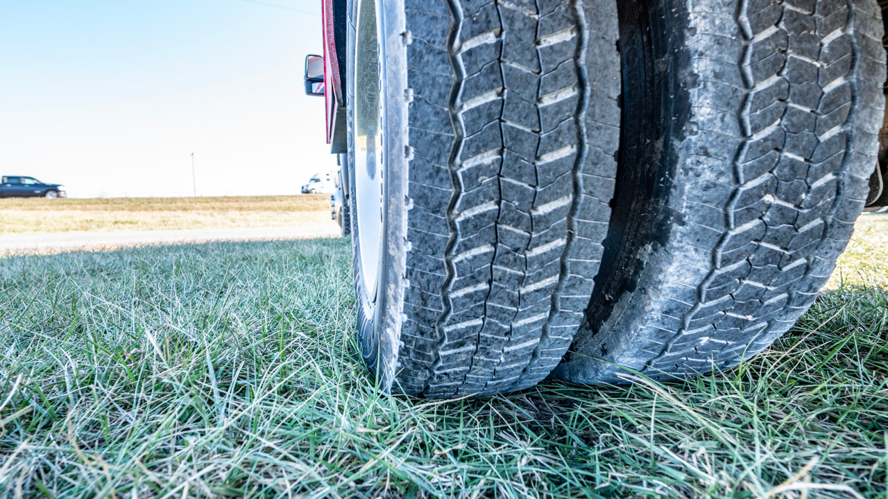 Ford F-550 Crew Cab DRW 2WD 2016