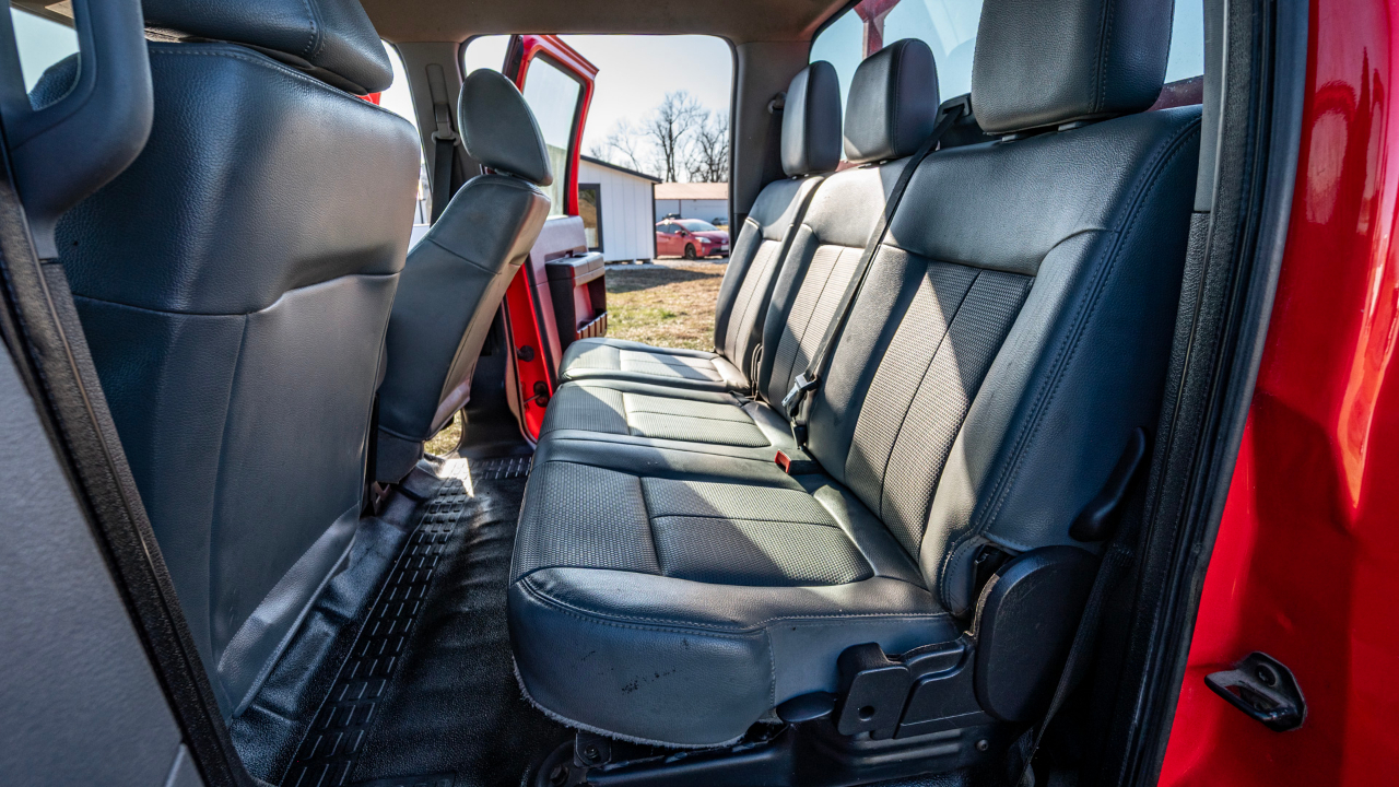 Ford F-550 Crew Cab DRW 2WD 2016