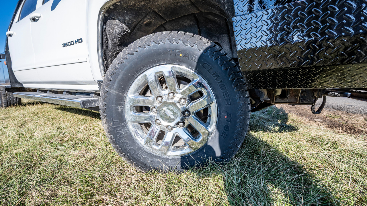 Chevrolet Silverado 3500HD LT Crew Cab 4WD 2016