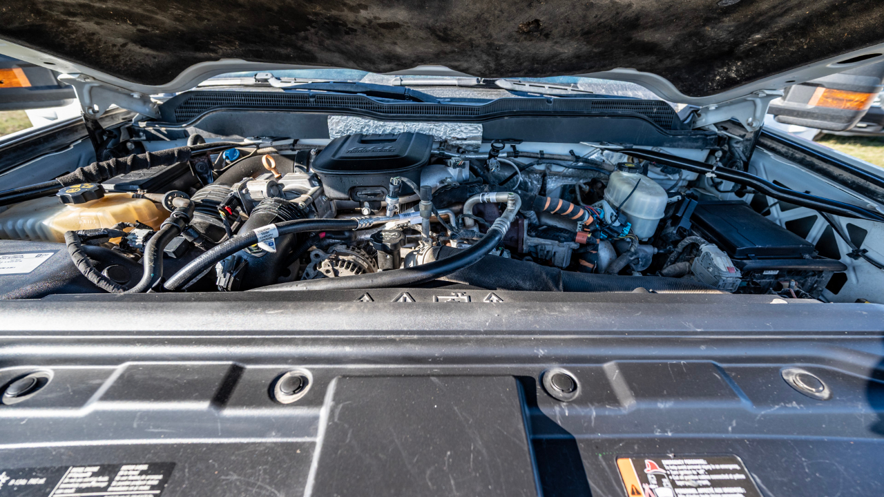 Chevrolet Silverado 3500HD LT Crew Cab 4WD 2016