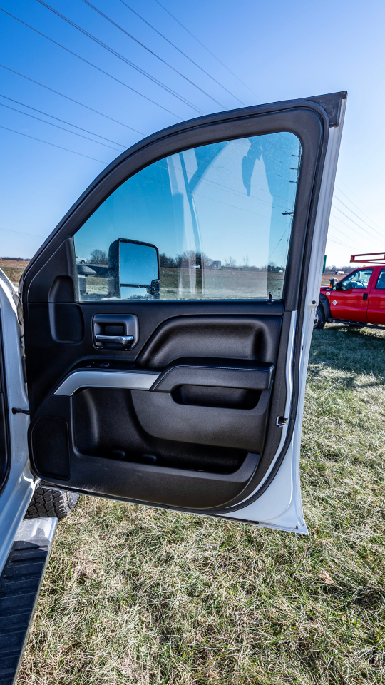 Chevrolet Silverado 3500HD LT Crew Cab 4WD 2016