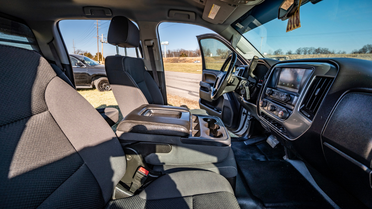 Chevrolet Silverado 3500HD LT Crew Cab 4WD 2016