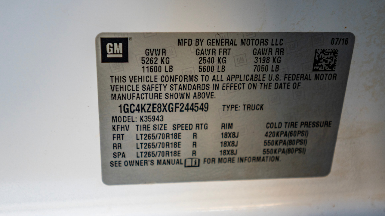 Chevrolet Silverado 3500HD LT Crew Cab 4WD 2016