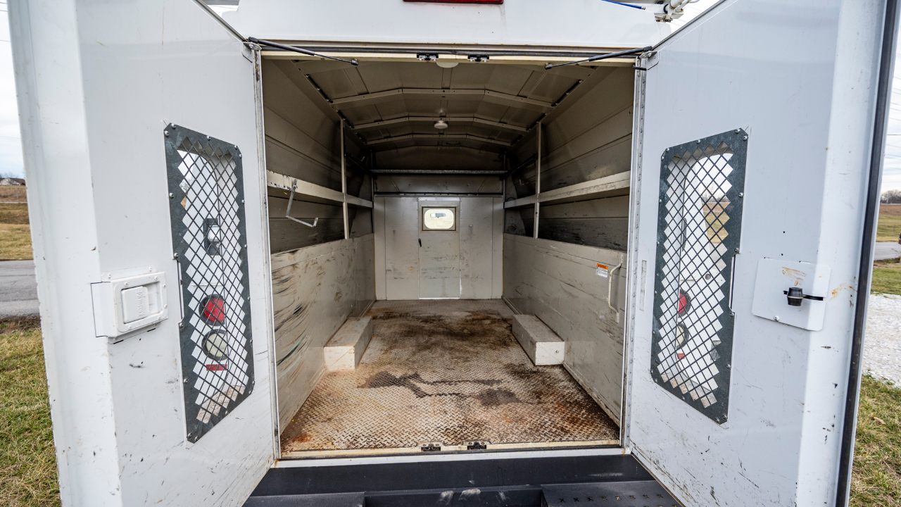 Ford Econoline E-350 Super Duty 2016