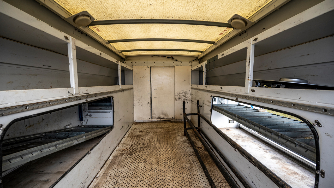 Ford Econoline E-350 Super Duty 2012