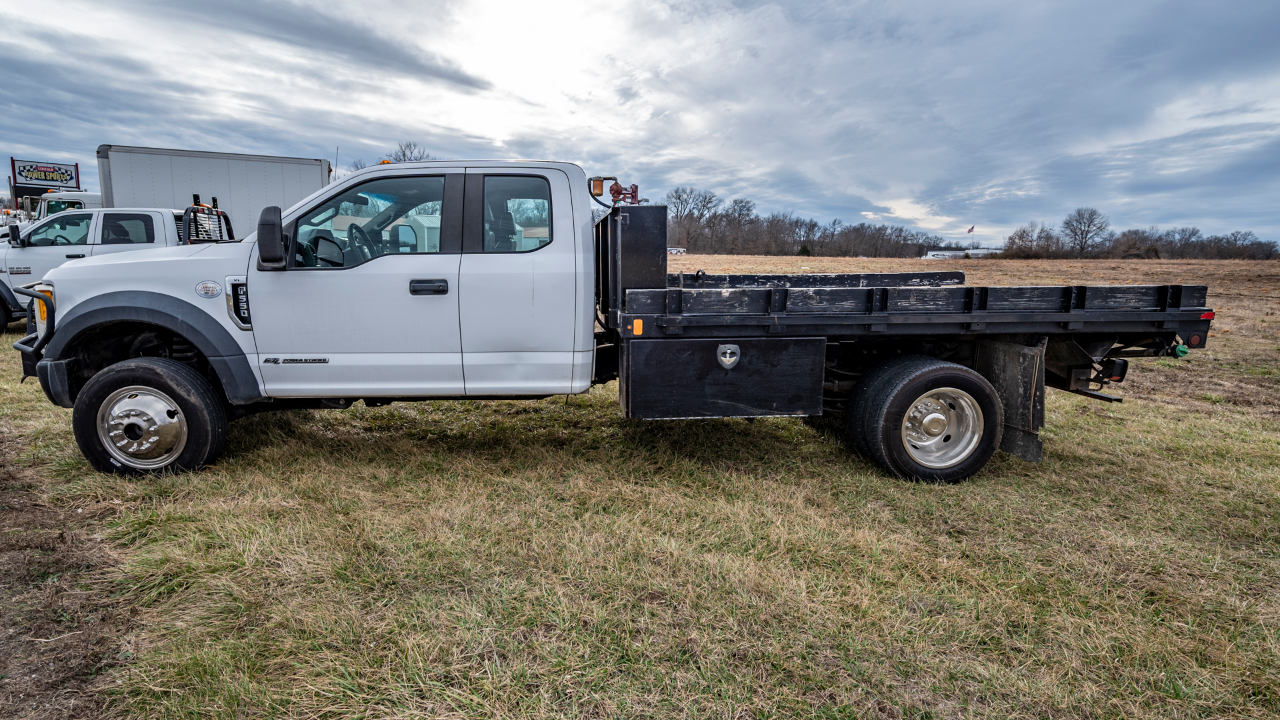 Ford F-550 SuperCab DRW 4WD 2017
