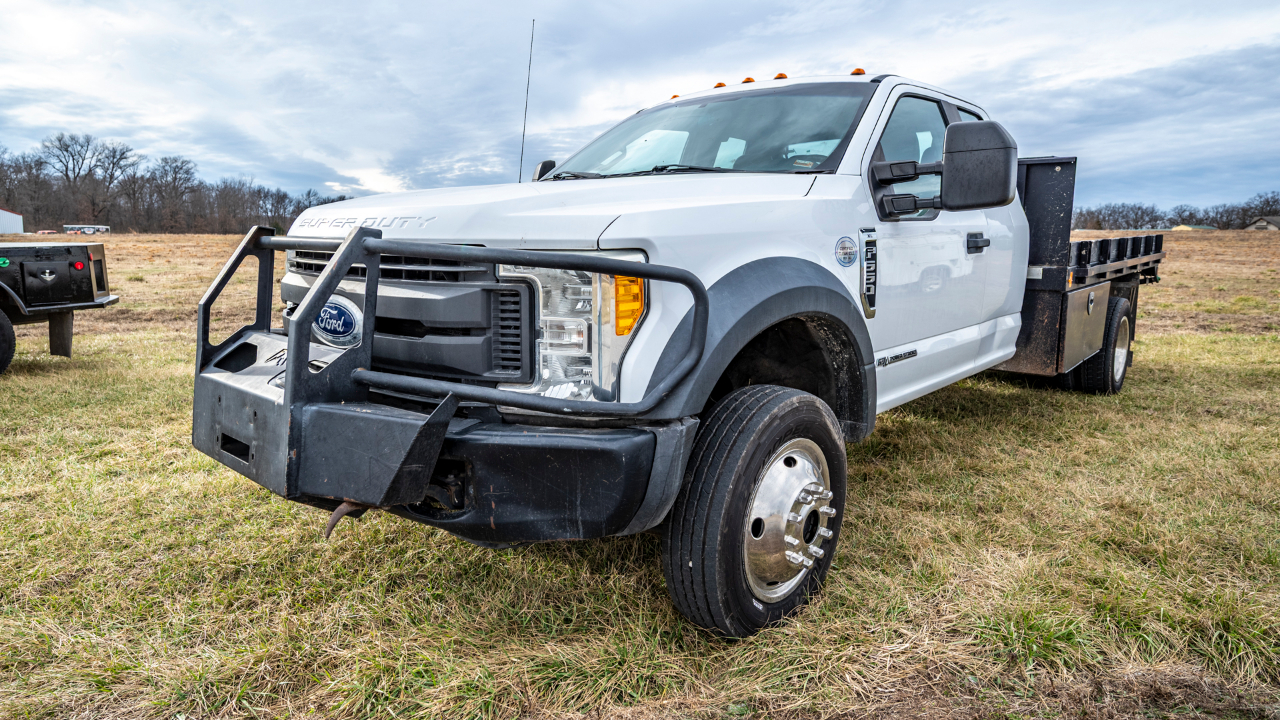 Ford F-550 SuperCab DRW 4WD 2017