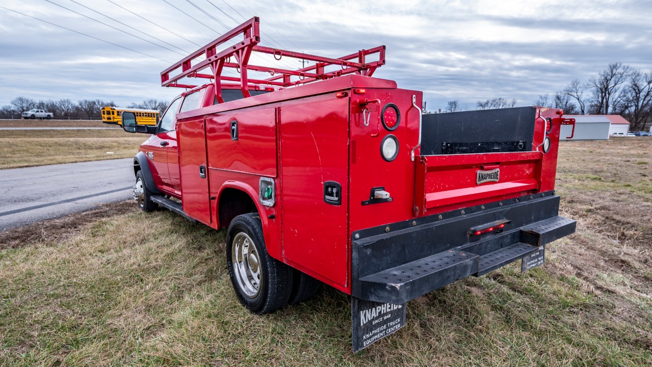 RAM 5500 Crew Cab SWB 4WD DRW 2018