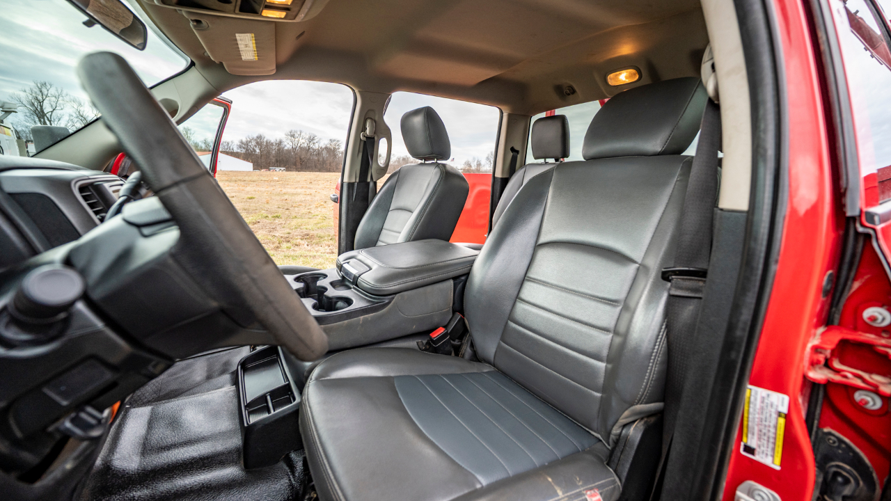 RAM 5500 Crew Cab SWB 4WD DRW 2018