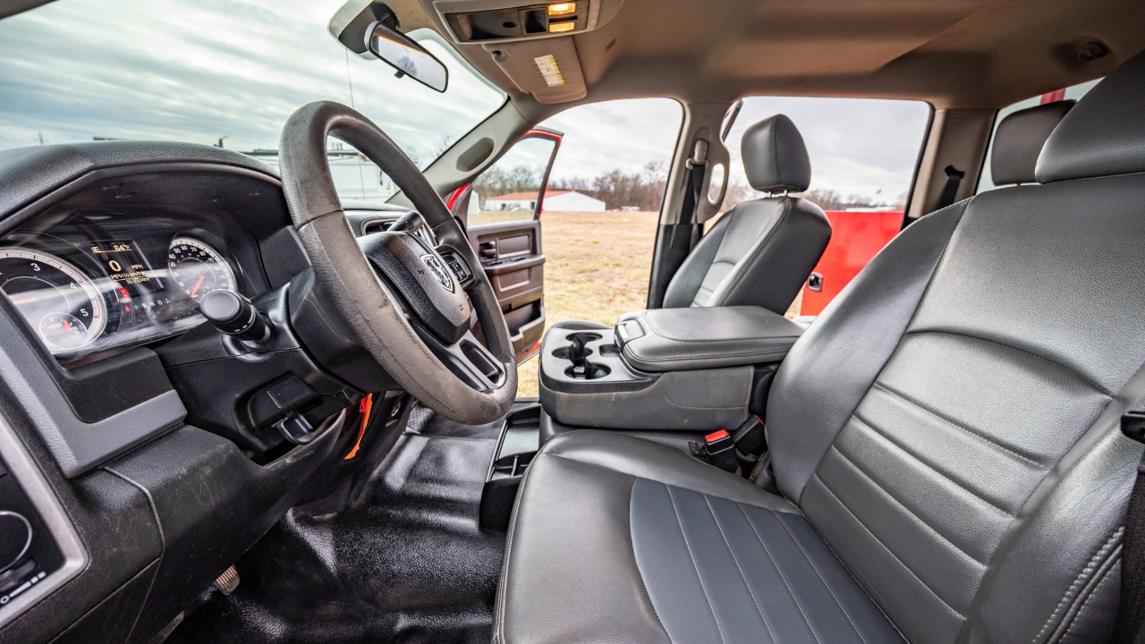 RAM 5500 Crew Cab SWB 4WD DRW 2018