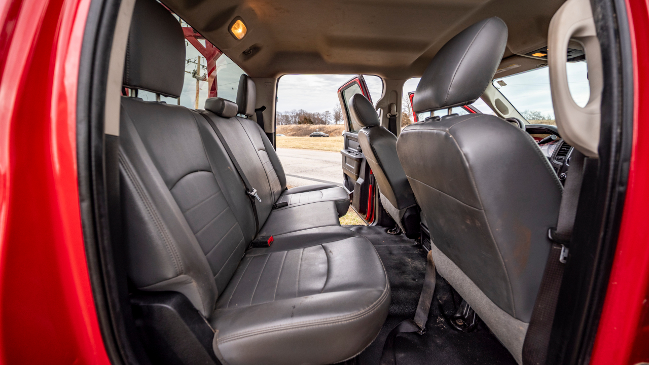 RAM 5500 Crew Cab SWB 4WD DRW 2018