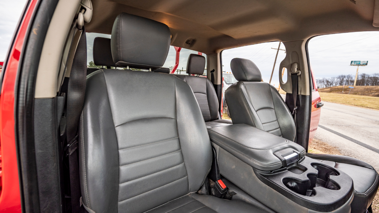 RAM 5500 Crew Cab SWB 4WD DRW 2018