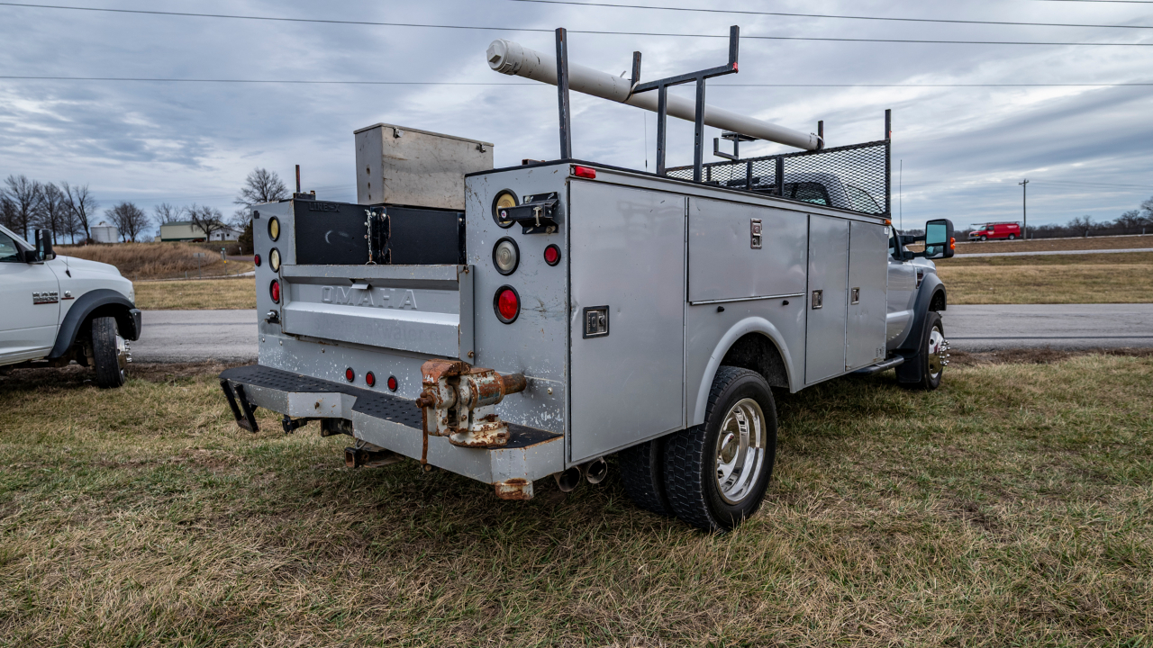 Ford F-550 Regular Cab 2WD DRW 2008