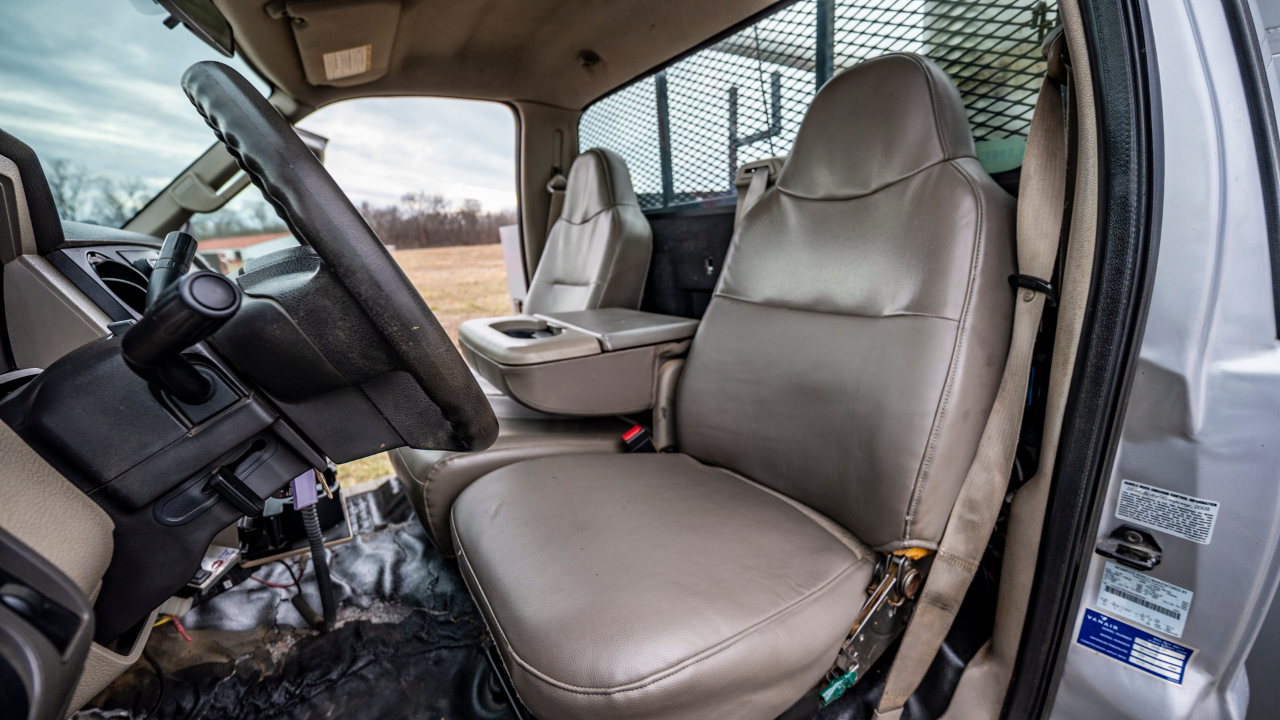 Ford F-550 Regular Cab 2WD DRW 2008