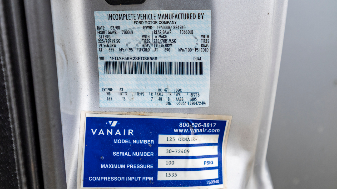 Ford F-550 Regular Cab 2WD DRW 2008