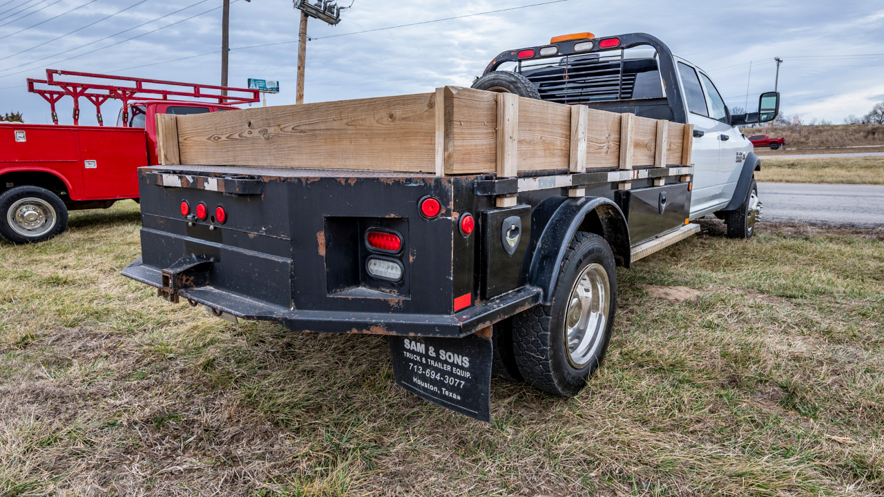 RAM 5500 Crew Cab LWB 4WD DRW 2015