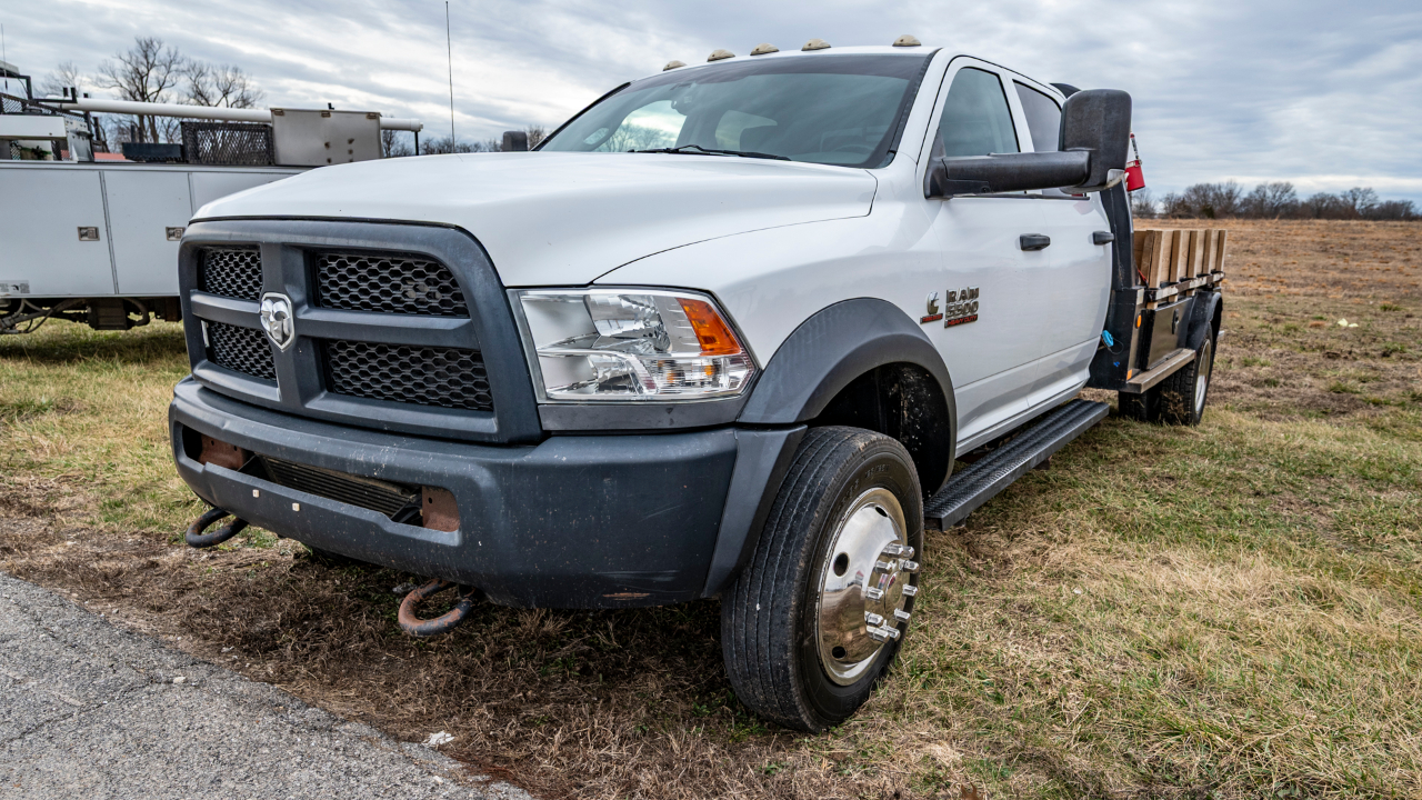 RAM 5500 Crew Cab LWB 4WD DRW 2015