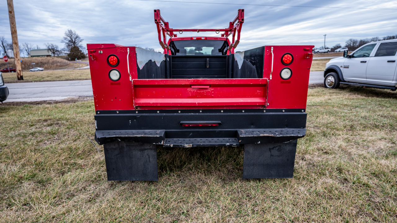 RAM 5500 Crew Cab SWB 2WD DRW 2016