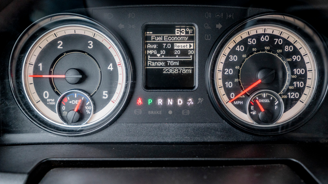 RAM 5500 Crew Cab SWB 2WD DRW 2016