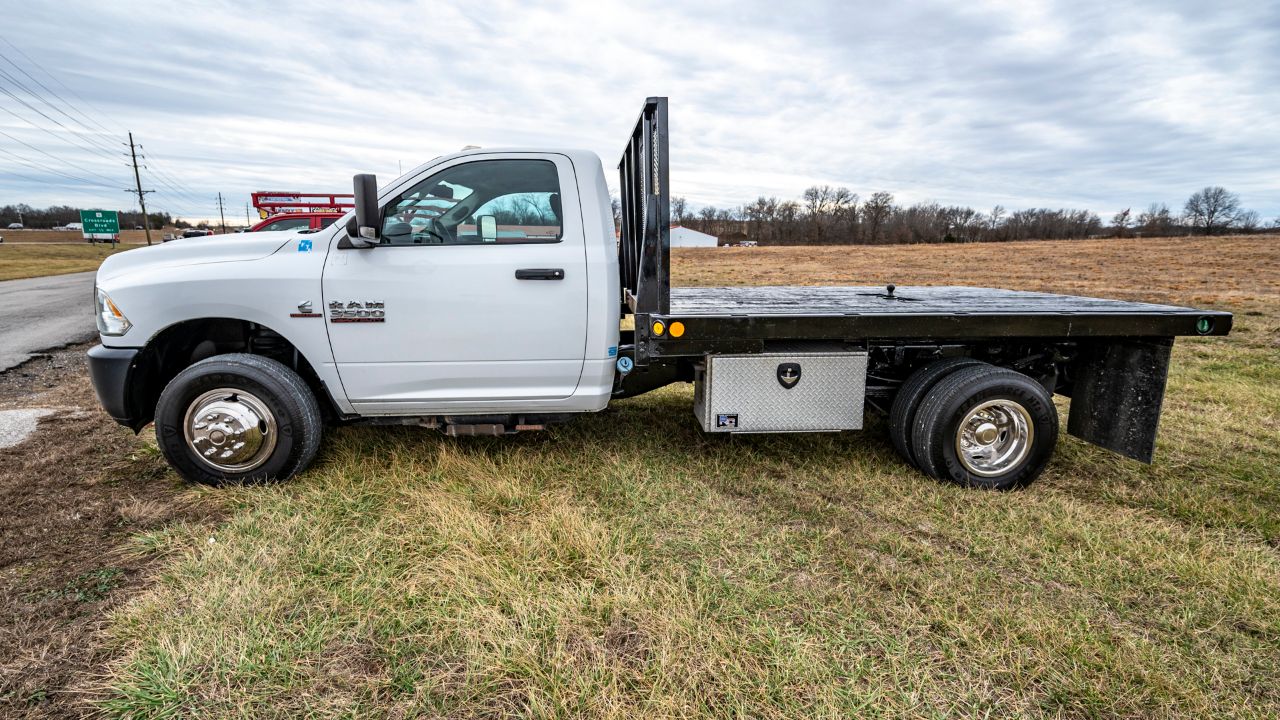 RAM 3500 Regular Cab 4WD DRW 2014