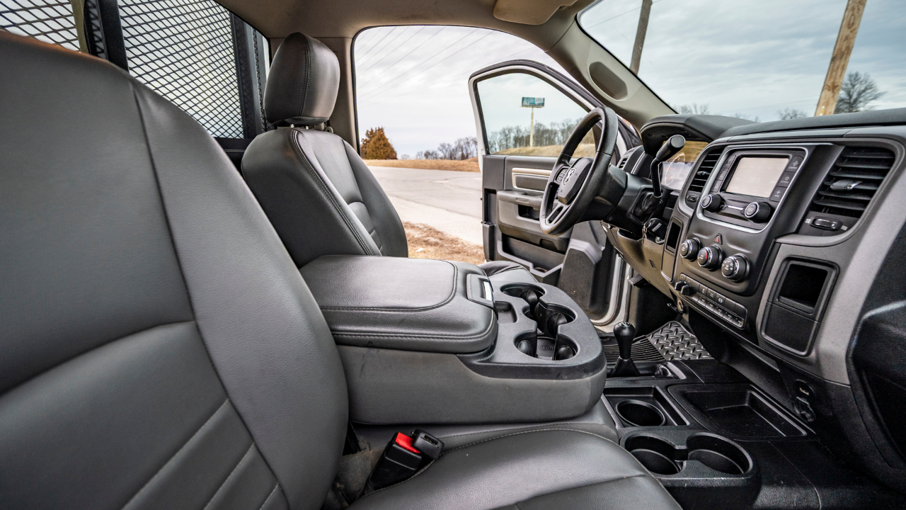 RAM 3500 Regular Cab 4WD DRW 2014