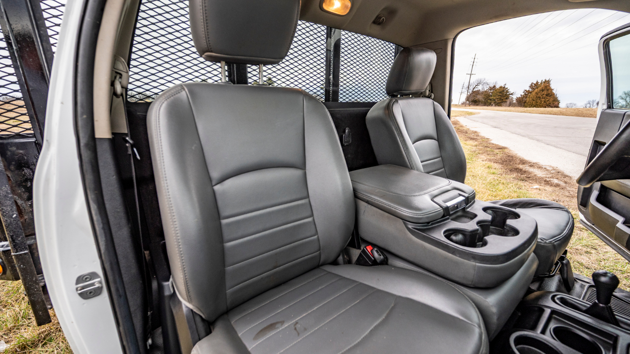 RAM 3500 Regular Cab 4WD DRW 2014