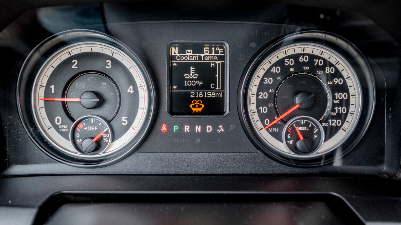 RAM 3500 Regular Cab 4WD DRW 2014