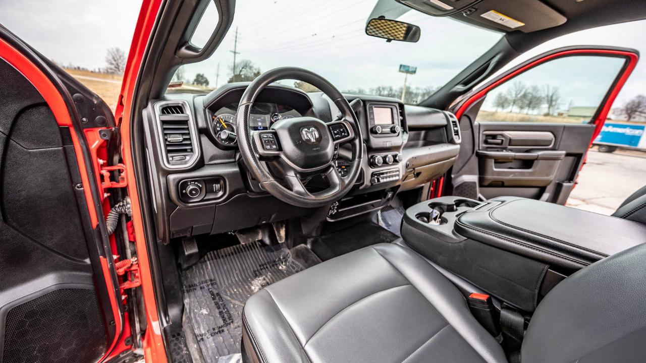 RAM 5500 Regular Cab SWB 4WD DRW 2021