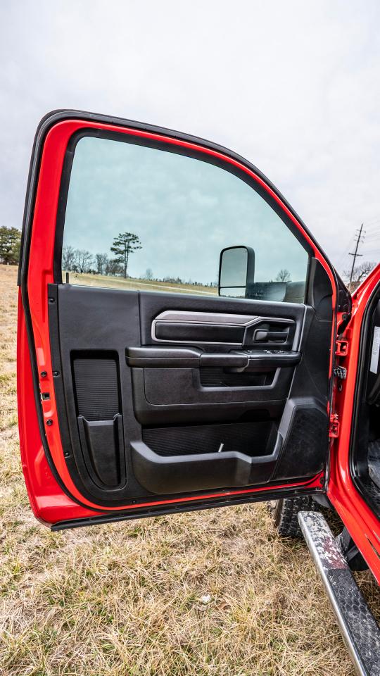 RAM 5500 Regular Cab SWB 4WD DRW 2021