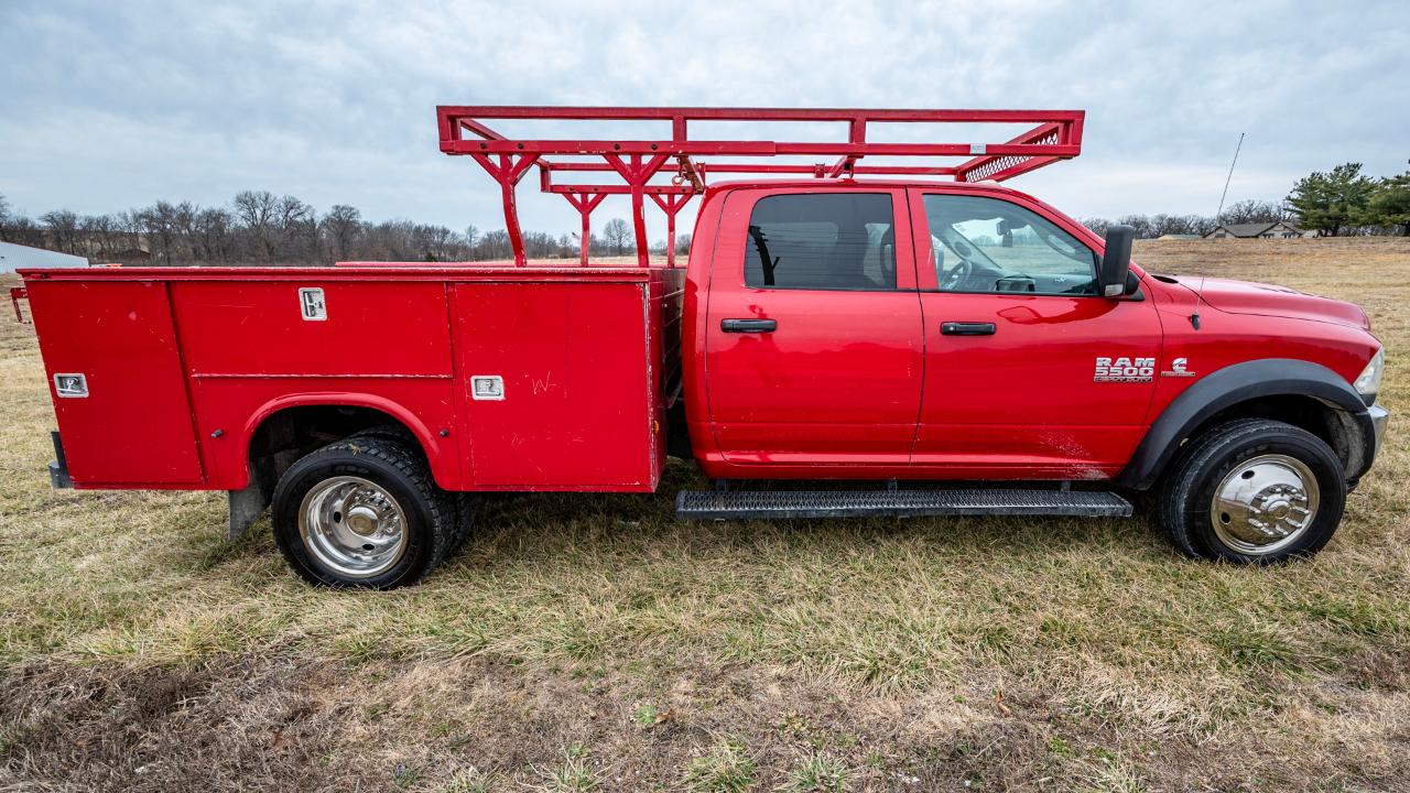 RAM 5500 Crew Cab SWB 2WD DRW 2015