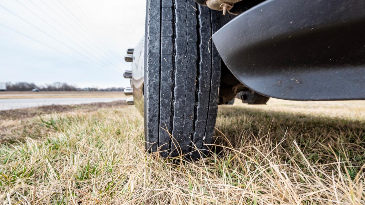 RAM 5500 Crew Cab SWB 2WD DRW 2015