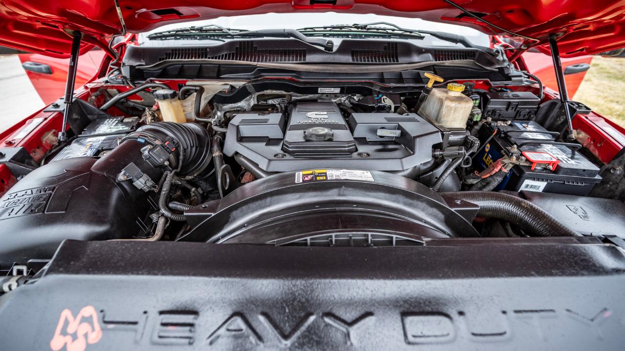 RAM 5500 Crew Cab SWB 2WD DRW 2015