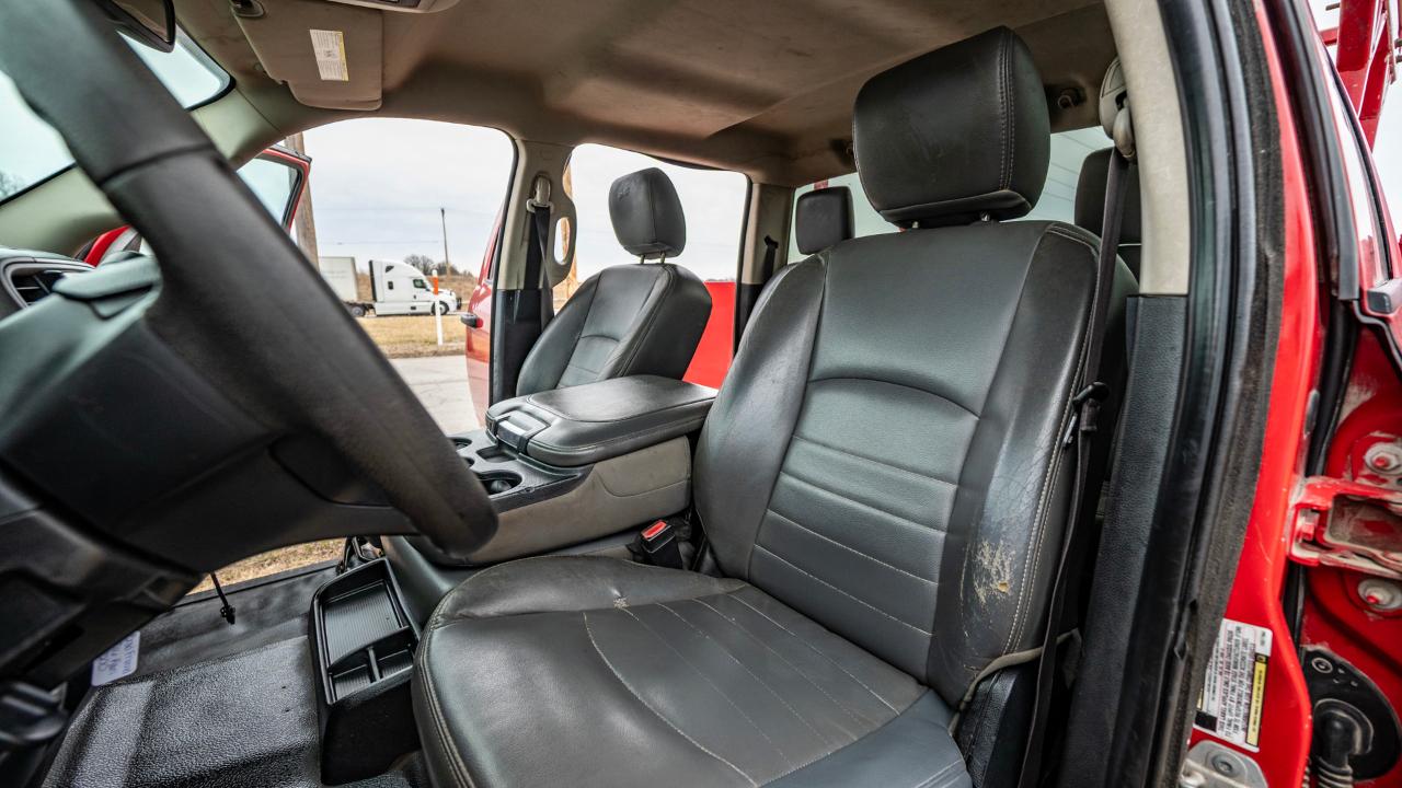 RAM 5500 Crew Cab SWB 2WD DRW 2015