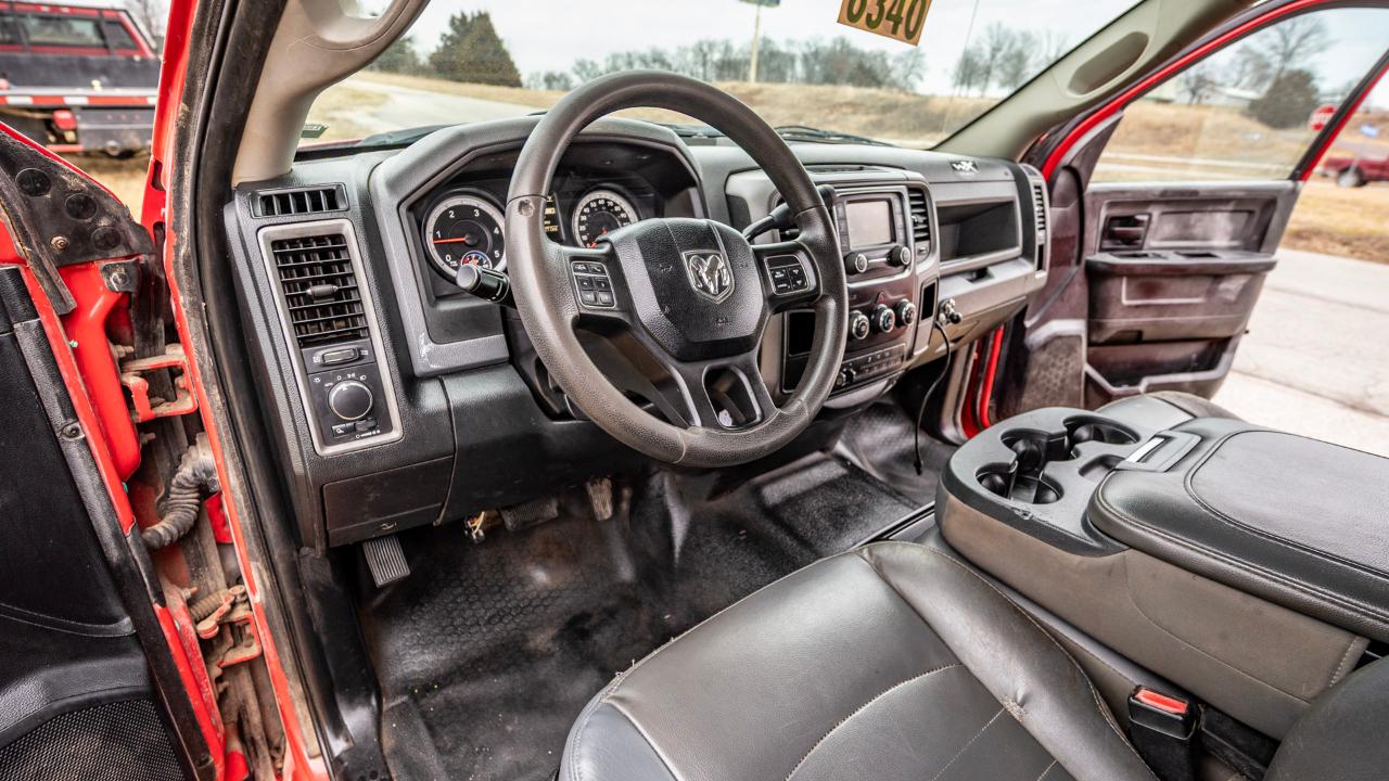 RAM 5500 Crew Cab SWB 2WD DRW 2015