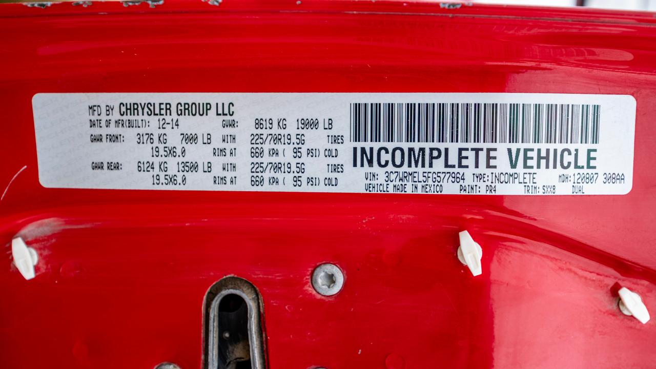 RAM 5500 Crew Cab SWB 2WD DRW 2015