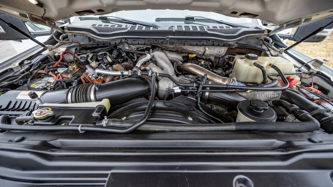 Ford F-550 Crew Cab DRW 4WD 2020