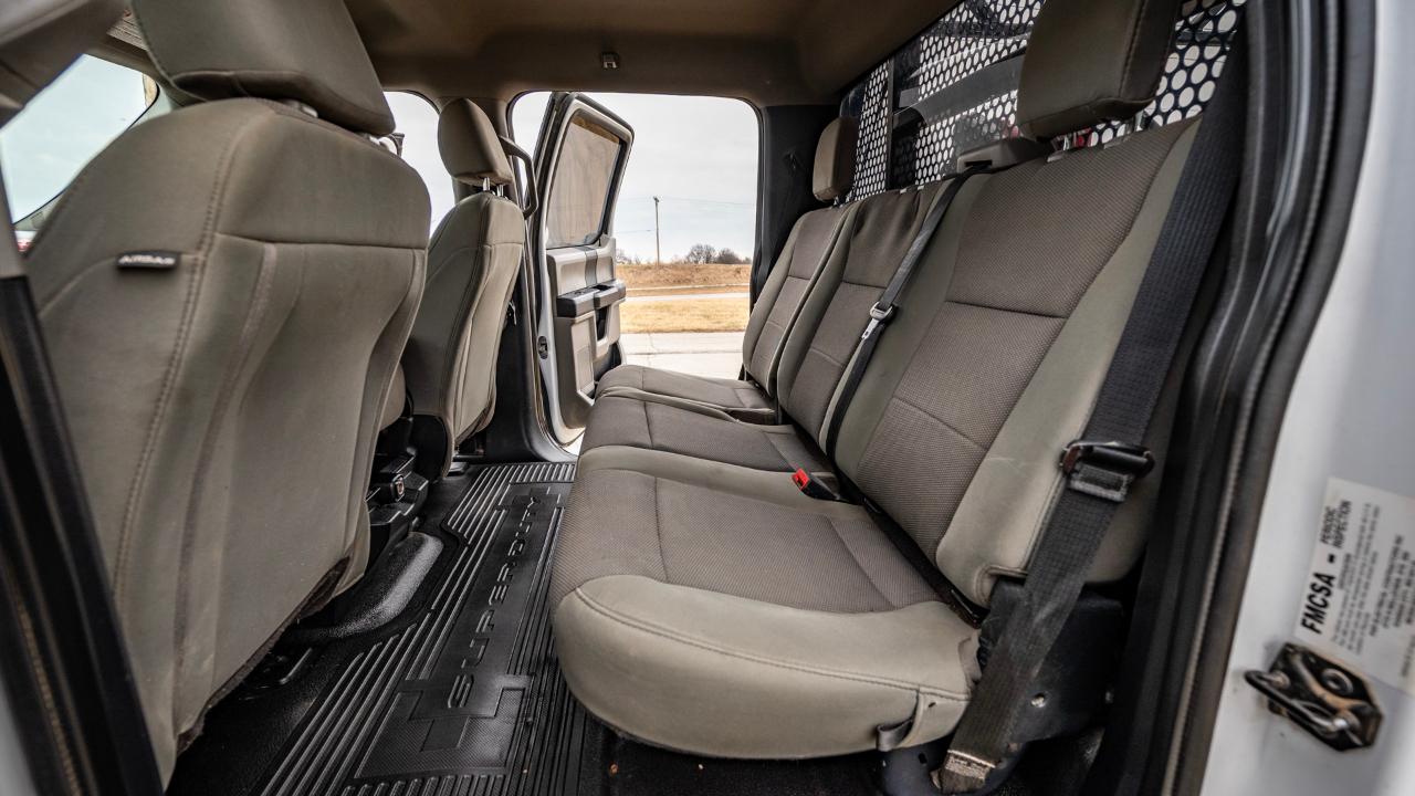 Ford F-550 Crew Cab DRW 4WD 2020