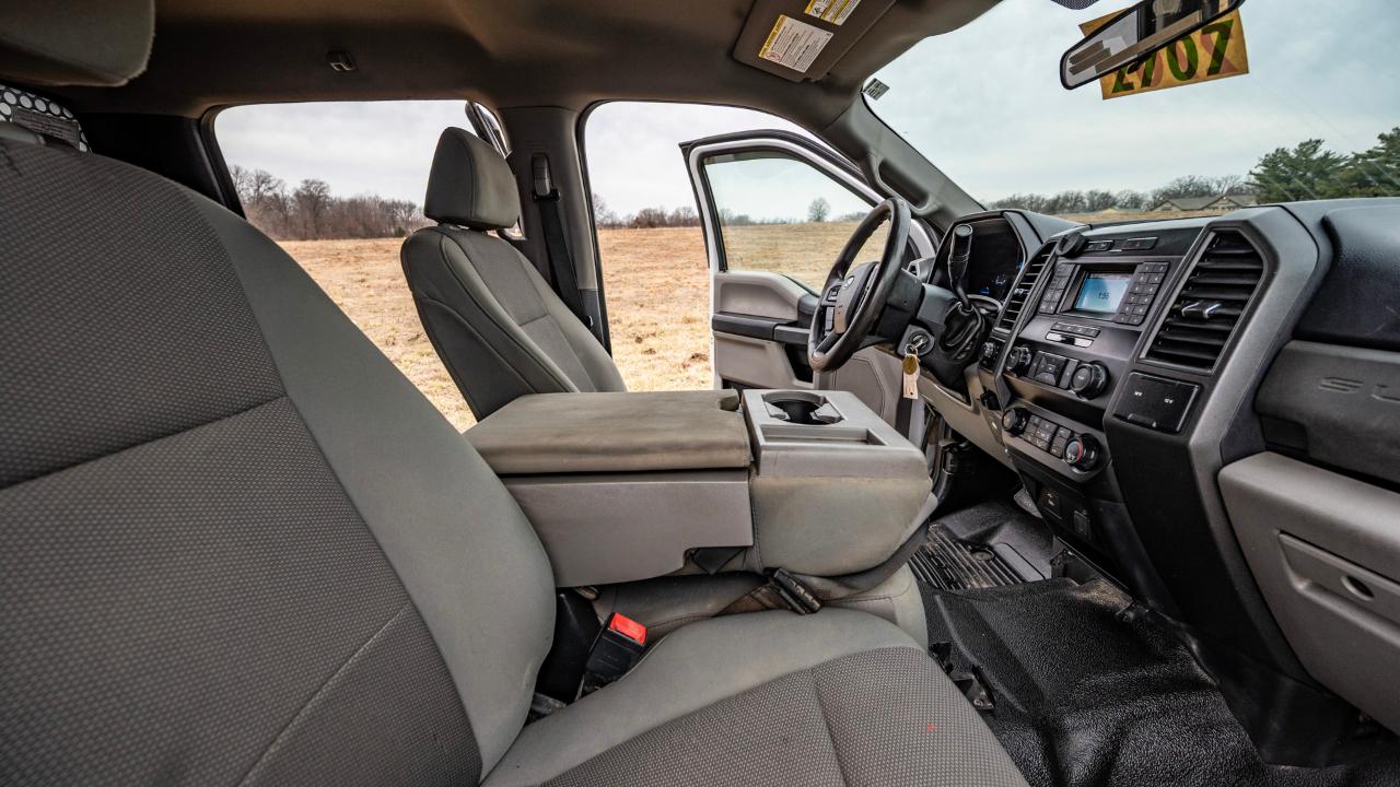 Ford F-550 Crew Cab DRW 4WD 2020