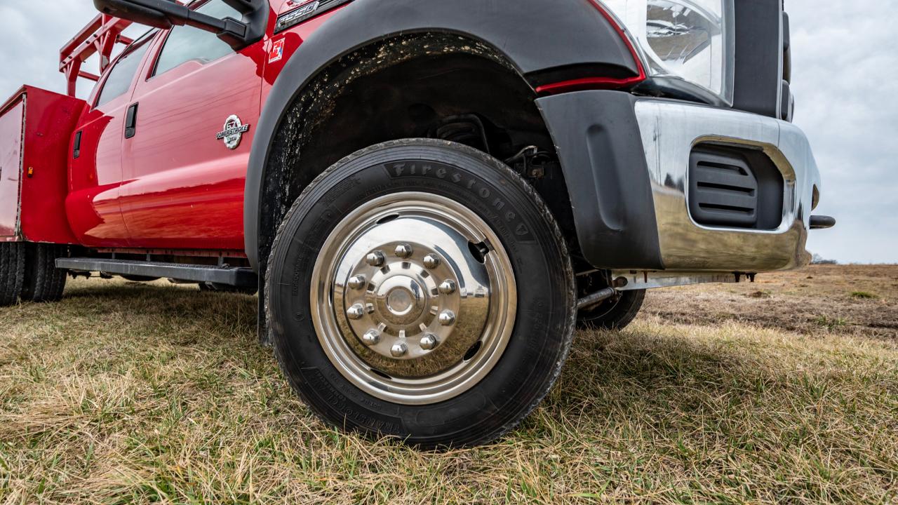 Ford F-550 Crew Cab DRW 2WD 2015