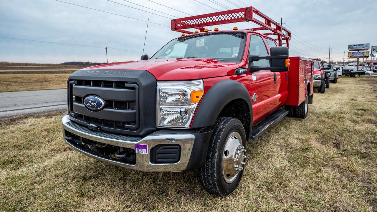 Ford F-550 Crew Cab DRW 2WD 2015