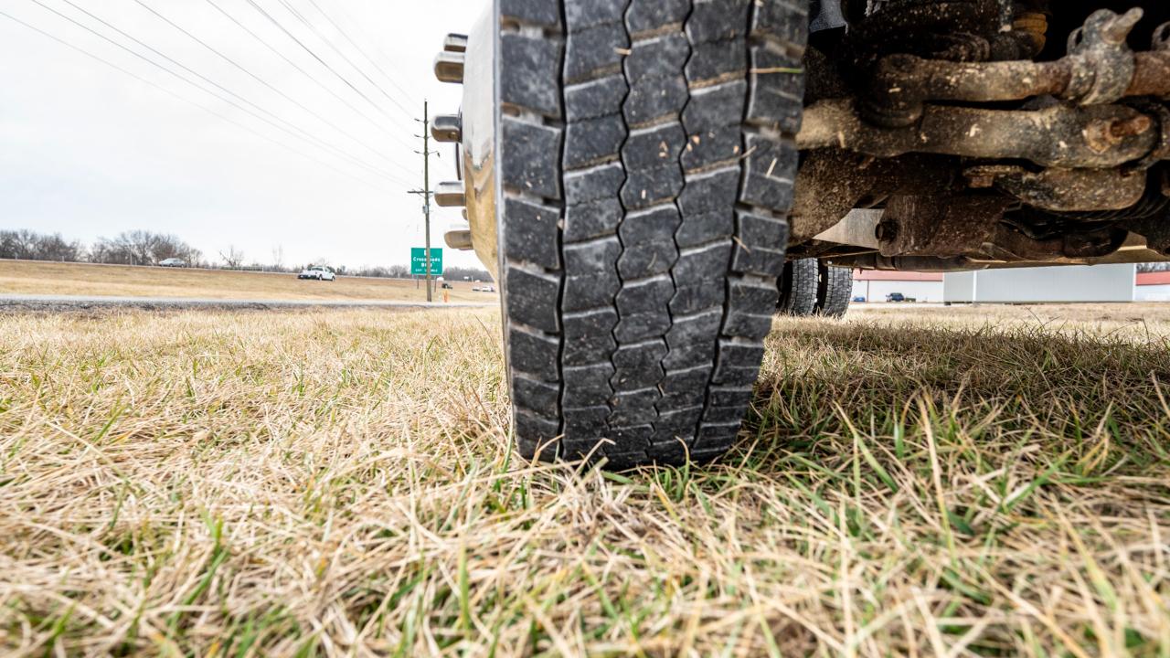 Dodge Ram 5500 Crew Cab 4WD 2012